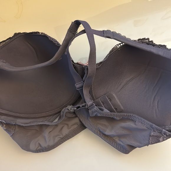 Victoria’s Secret Body by Victoria push-up bra. - Picture 4 of 5